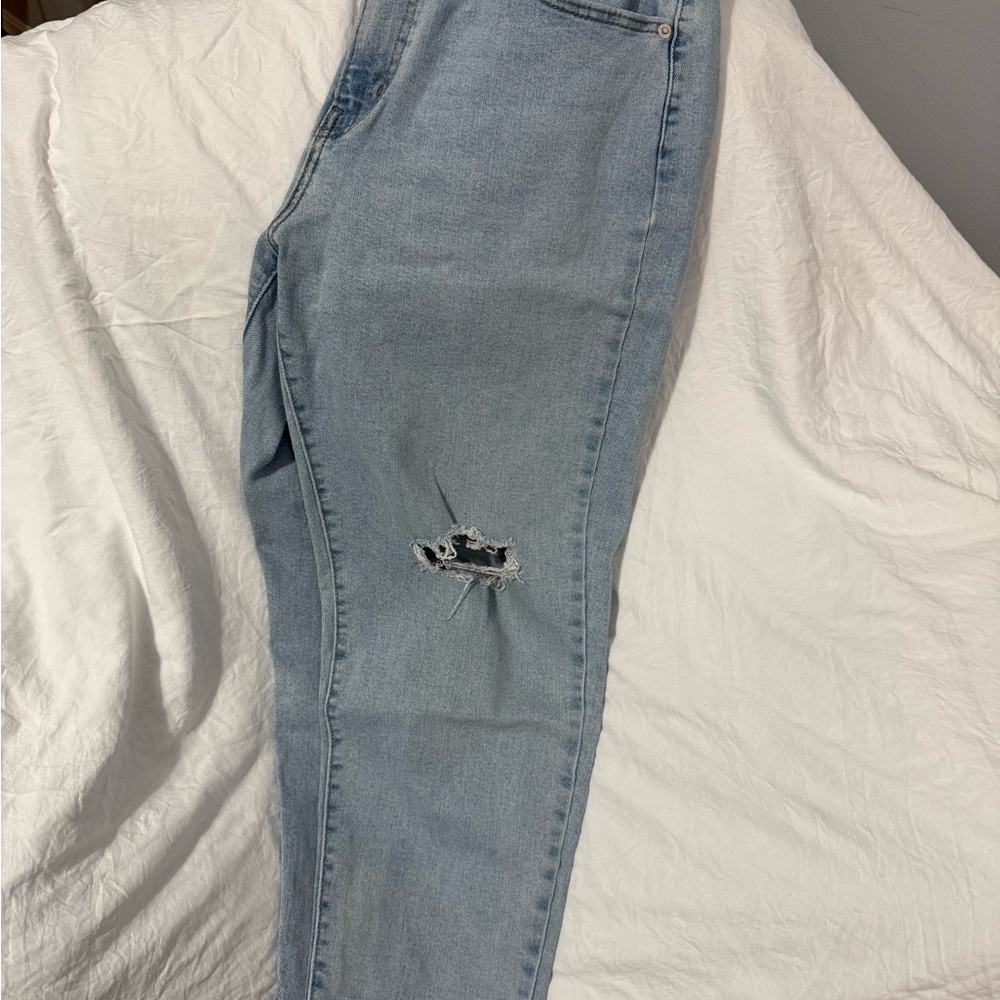 Levi's Light Blue High Rise Distressed Jeans